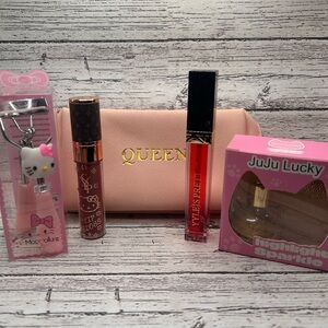 Hello Kitty Makeup Bundle Set
